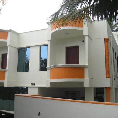Dreams Hotel Kovalam Exterior photo